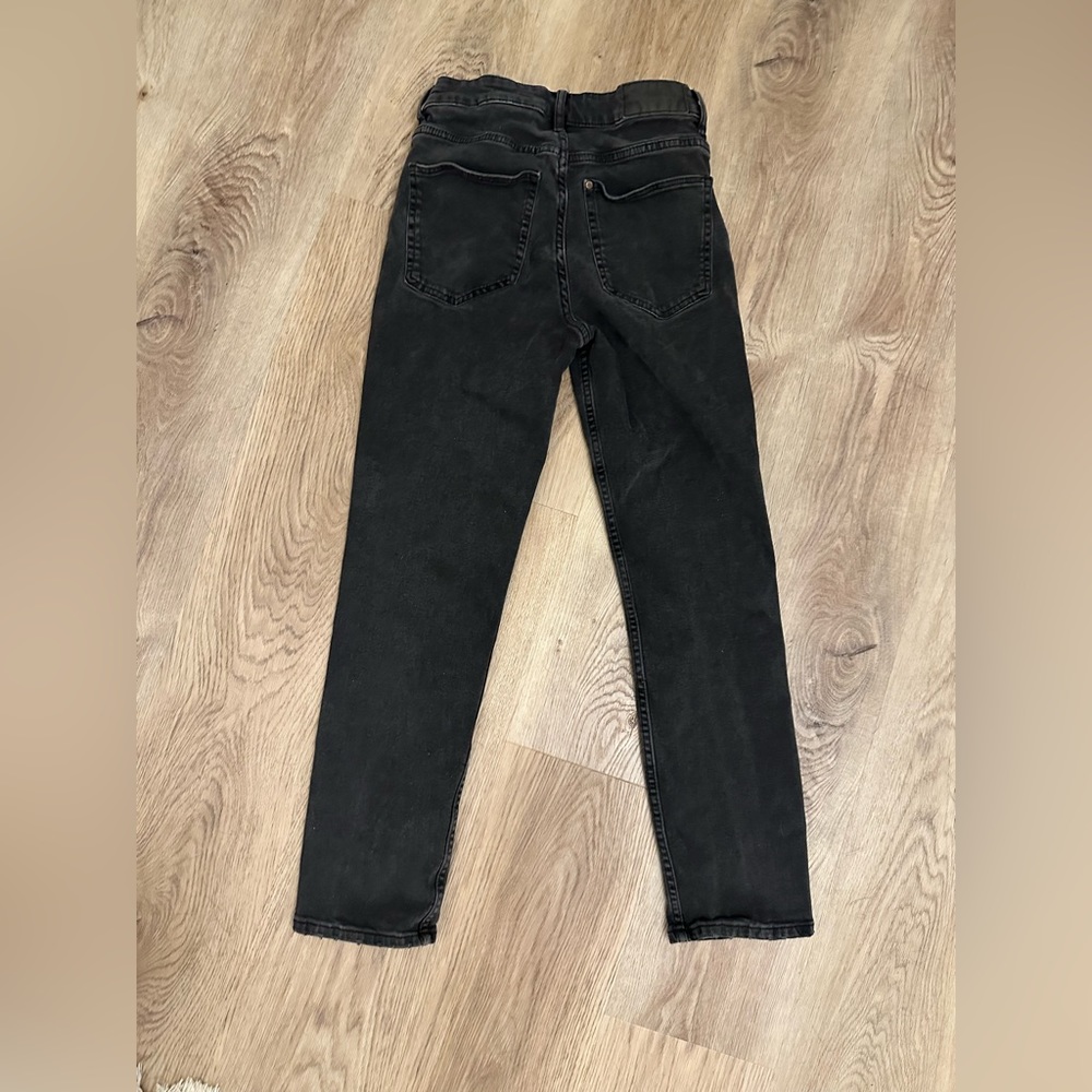 Jeans - Picture 3 of 3
